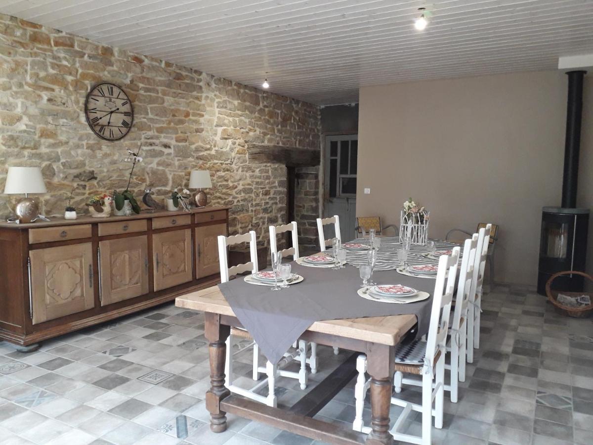 Les Trois Charmes Hotel Chaucenne Bagian luar foto